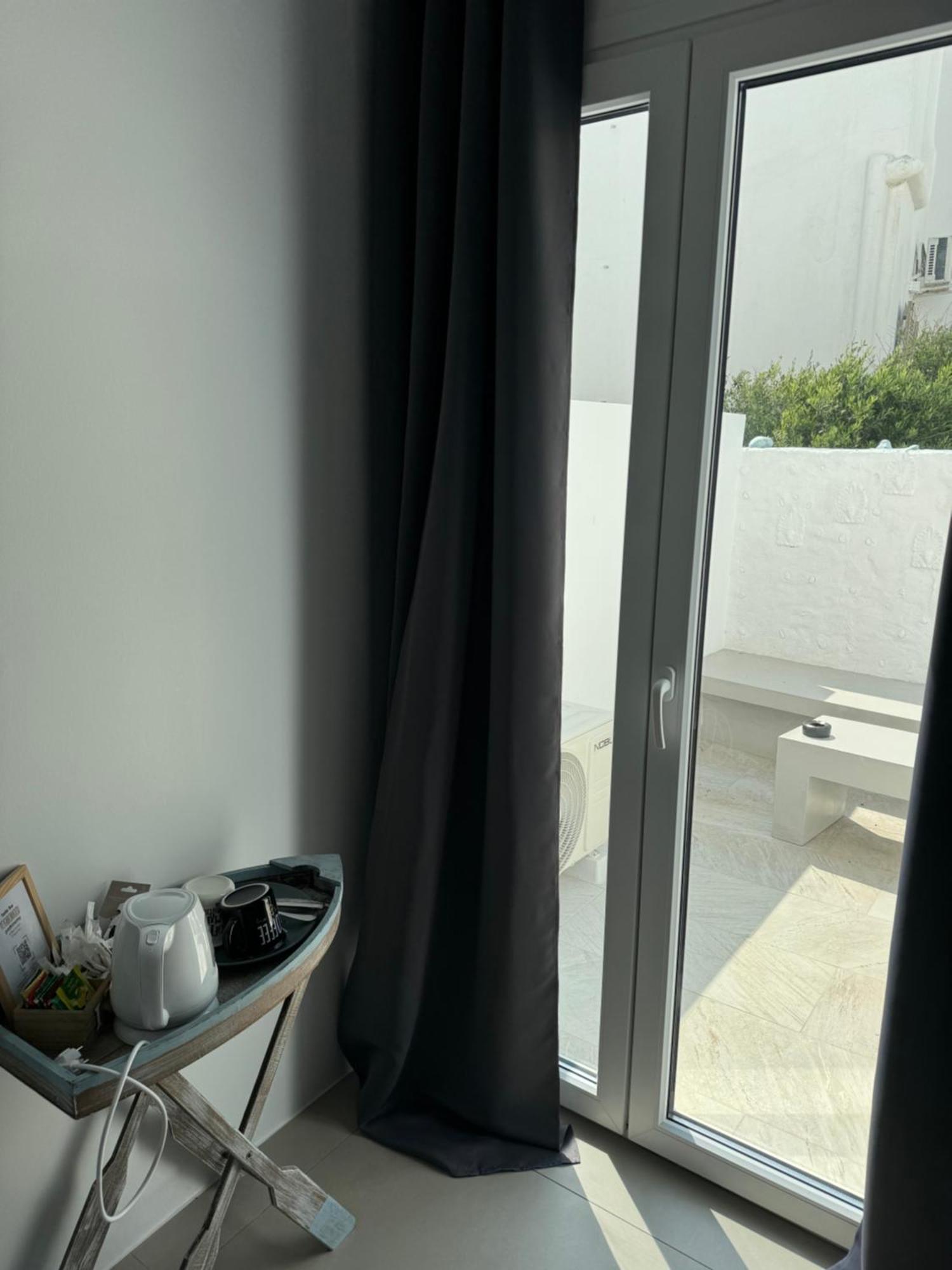 נאוסה Madaky Hotel מראה חיצוני תמונה